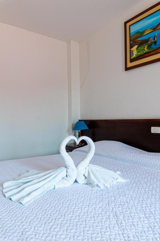 Hotel Pelican Bay Puerto Ayora  Eksteriør billede