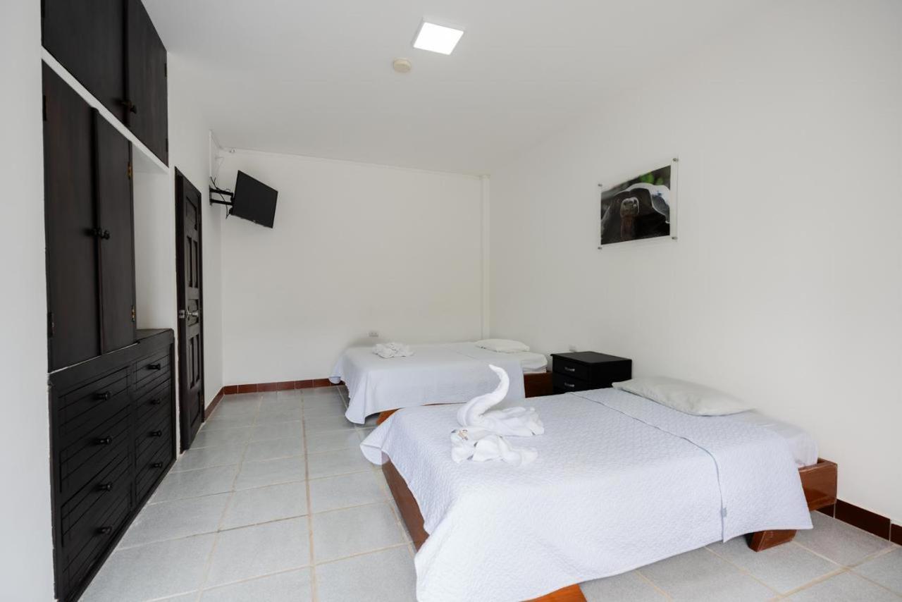 Hotel Pelican Bay Puerto Ayora  Eksteriør billede